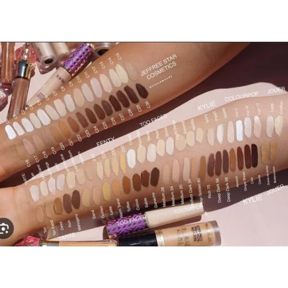 NWT Jeffree star Concealer-bright‎ glowy  C14 - Picture 3 of 3